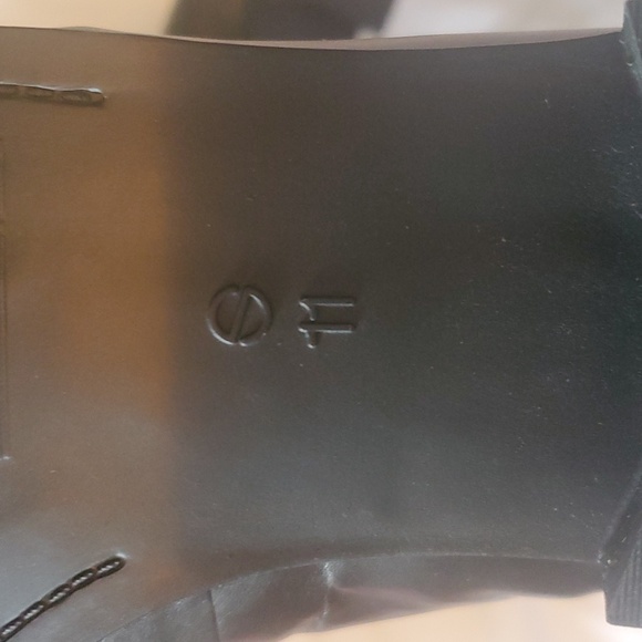 Men's Designer Shoes - Picture 4 of 5